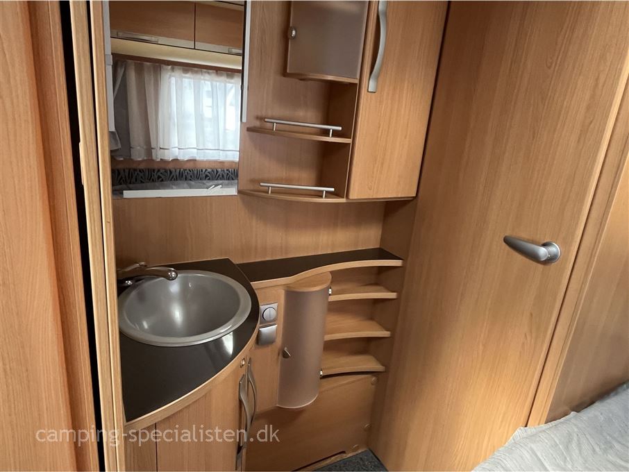 Adria Adora 512 UP